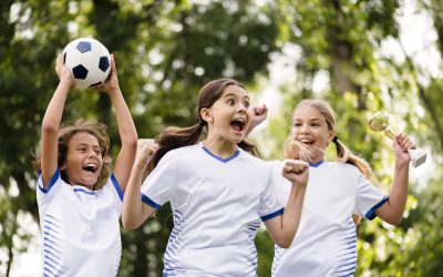 futbito - niños celebrando